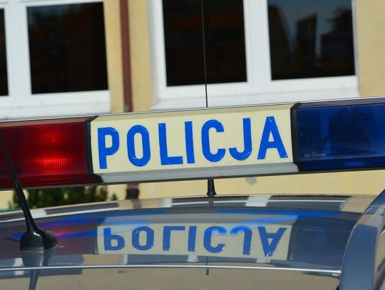 ⚠️ PILNE⚠️ Ewakuacja Zespołu Szkół Zawodowych w Starogardzie. Do szkoły wpłynęło zgłoszenie o podłożonym ładunku chemicznym