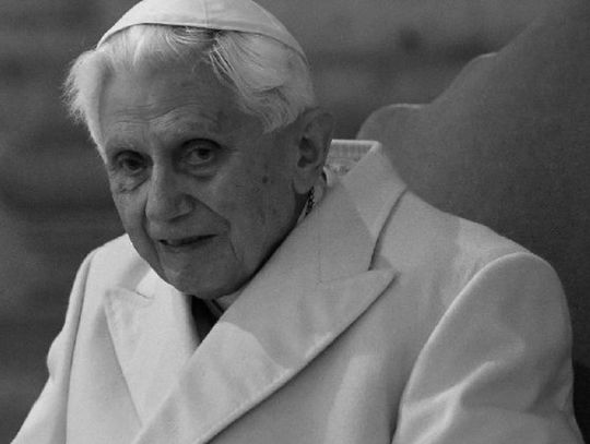 PILNE: Nie żyje Benedykt XVI. Papież miał 95 lat