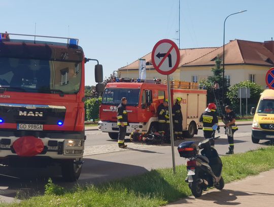 PILNE: Wypadek z udziałem motocyklisty na ulicy Gdańskiej. Poszkodowany trafił do szpitala (FOTO,FILM)