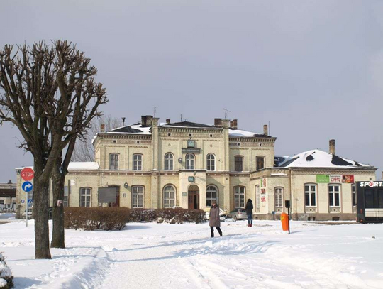 PKP chętnie oddadzą dworzec. Kto i za co go utrzyma? 