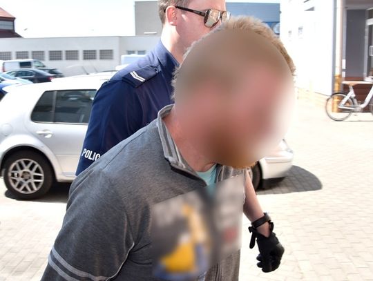 Podpalił kajaki warte 120 tysięcy złotych. 29-latkowi grozi do 5 lat więzienia 