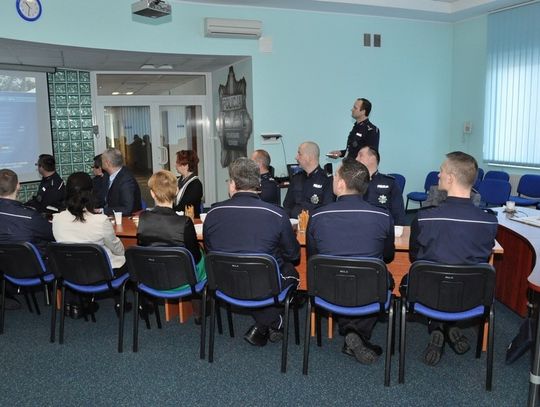 Podsumowali miniony rok - zmalała liczba wypadków śmiertelnych i kolizji na drogach