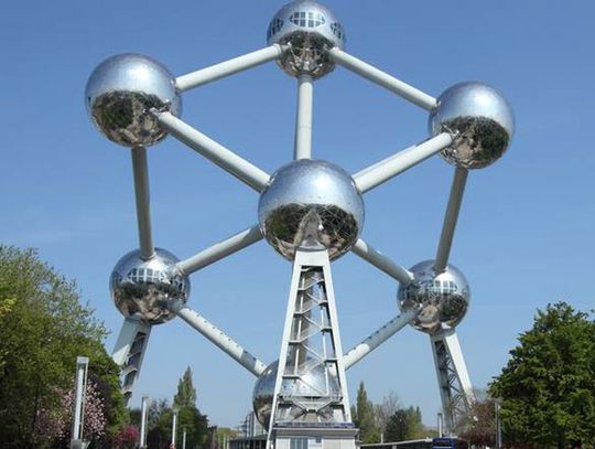 Poleć do Brukseli, wygraj smartfon!