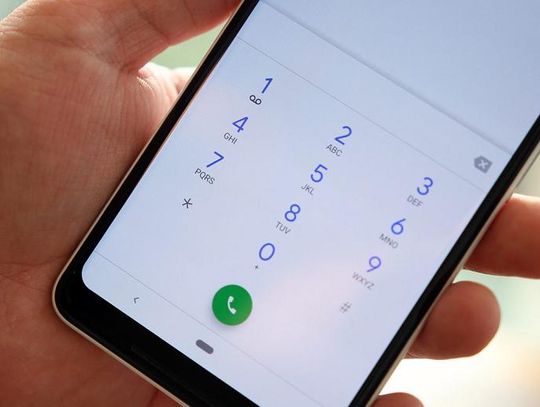 Policjanci poszukują właściciela telefonu