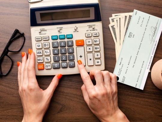 Pomoc frankowiczom – od kalkulatora do unieważnienia umowy