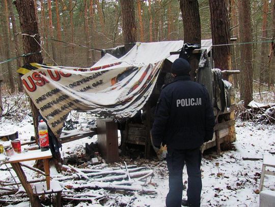 Pomóżmy osobom narażonym na wychodzenie, zwłaszcza samotnym i bezdomnym