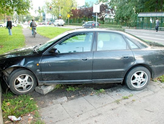 Potrącił pieszego na chodniku