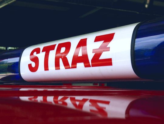 Pożar domu jednorodzinnego. W akcji wzięło udział siedem zastępów straży pożarnej 