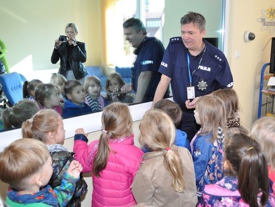 Przedszkolaki w starogardzkiej komendzie 