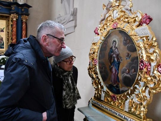 Rokokowe feretrony z Pinczyna odzyskały dawny blask. Zakończono kompleksową renowację zabytków