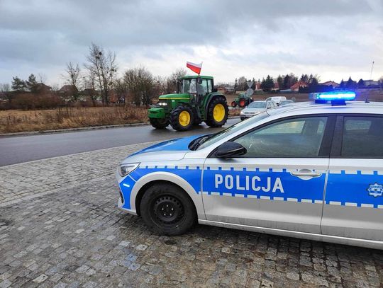 Rolnicy zablokują drogi. Policja w gotowości, radzi m.in. szukać alternatywnych tras dojazdowych