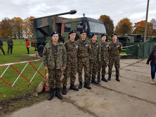 Są pieniądze na mundury i wyposażenie
