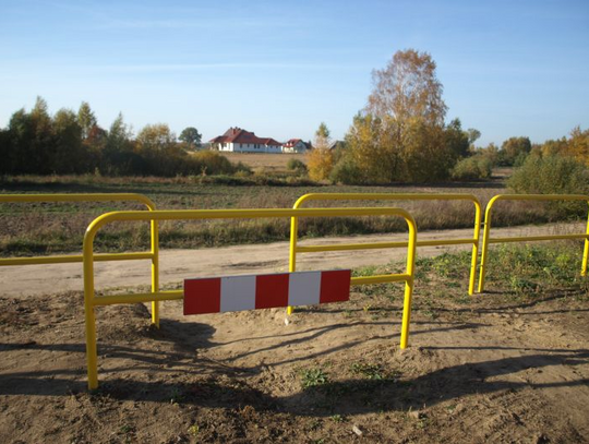 Sporna barierka – miasto boi się odszkodowań