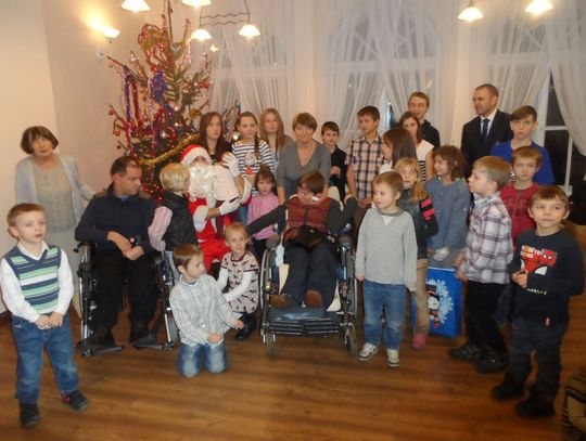 Spotkanie wigilijne podopiecznych i wolontariuszy ze Stowarzyszenia "Można Inaczej"