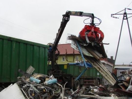 Sprzedał auto, potem zgłosił kradzież. Grożą mu 3 lata 