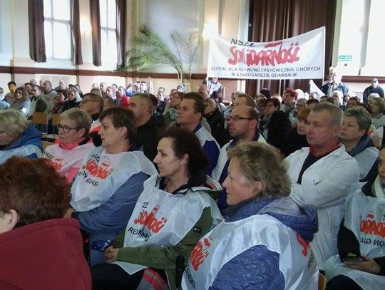 Strajk w Kocborowie. Salowi i pracownicy niemedyczni skarżą się na skandalicznie niskie wynagrodzenie 