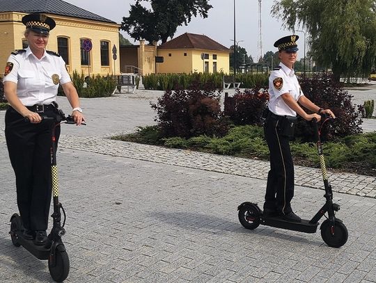 Straż miejska na hulajnogach elektrycznych 