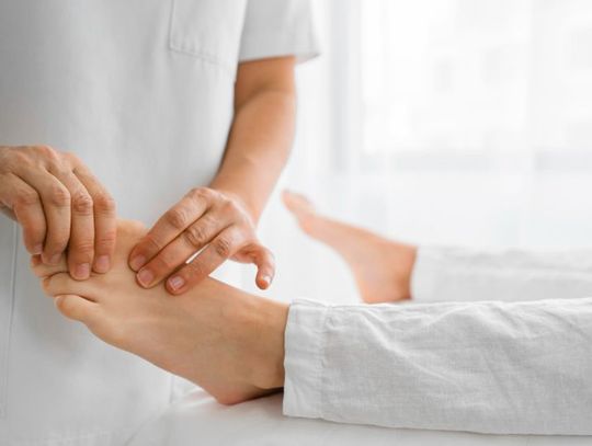 Szkolenia podologiczne dla początkujących i zaawansowanych – jak wybrać kurs dopasowany do potrzeb?