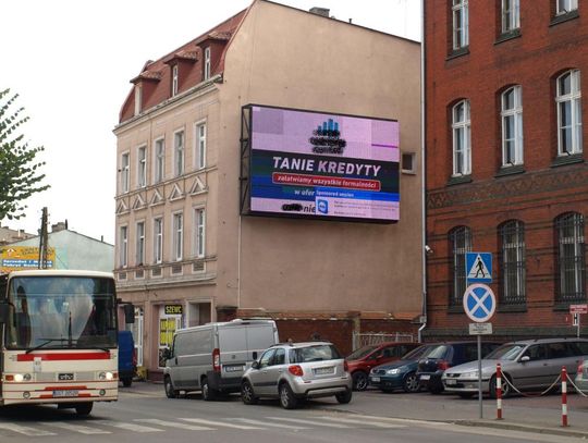 Telebim niezgody. Wspólnota walczy o usunięcie ekranu