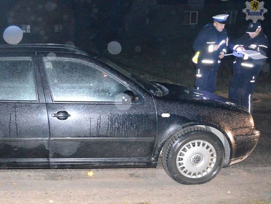 TRAGEDIA NA DRODZE. Osobówka śmiertelnie potrąciła rowerzystkę