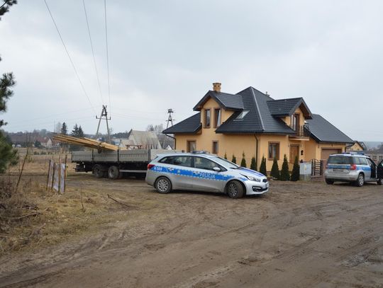 Tragedia w Bytoni. 22 - latek zmarł na miejscu