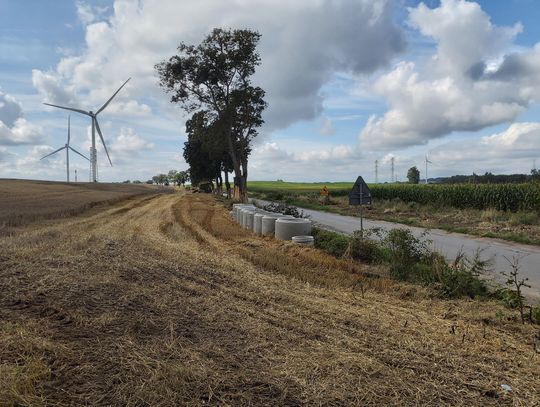 Trwa rozbudowa drogi wojewódzkiej nr 230 między Pelplinem a Rajkowami