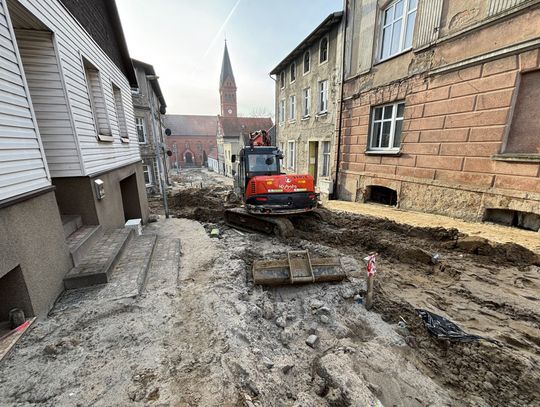 Trwają prace na ulicy Kościelnej w Skarszewach