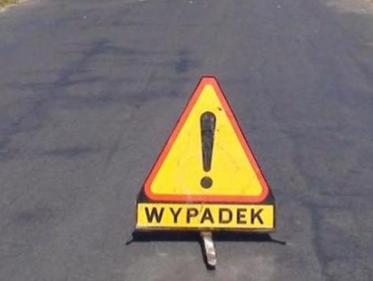 Trzy auta zderzyły się na drodze wojewódzkiej