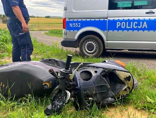 Uciekając przed policją, wylądował w polu kukurydzy. Był kompletnie pijany, nie miał uprawnień, ale miał sądowy zakaz prowadzenia pojazdów 