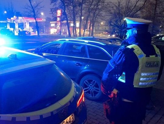 Ukradł auto i pijany wsiadł za kółko