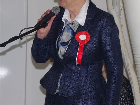 Uroczysty apel w Pogódkach. Uczniowie uczcili Święto Niepodległości