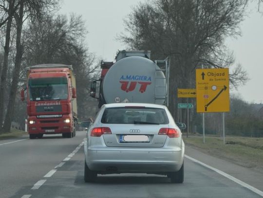 UWAGA! Utrudnienia w ruchu na DK 22. Ruszyła przebudowa skrzyżowania w Sucuminie 