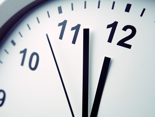 UWAGA! W nocy przestawiamy zegarki 