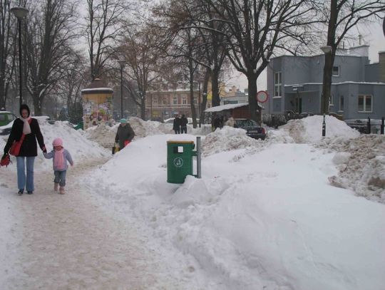 W Starogardzie śnieg leży, a pieniądze szybko topnieją