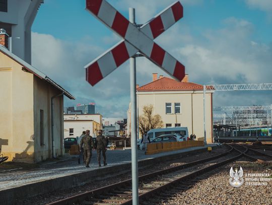 Wojska Obrony Terytorialnej prowadzą przeszukania torów, mostów kolejowych i przepustów w całym kraju