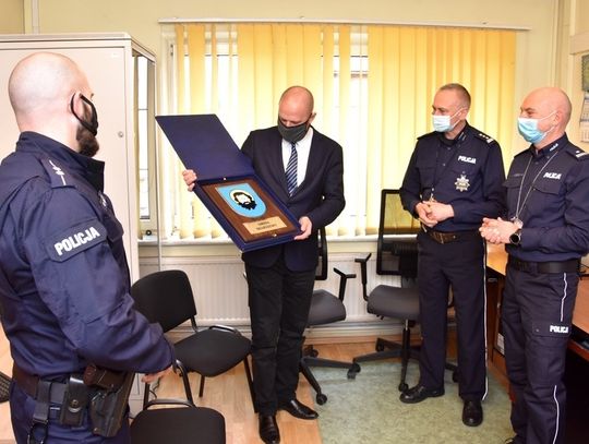 Wsparcie Urzędu Miejskiego w Skarszewach dla Policji 