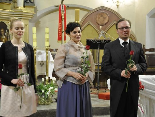 Wyjątkowa muzyka, doborowi muzycy. 