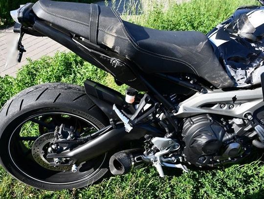 Wypadek z udziałem motocyklisty. Kierowca busa nie ustąpił pierwszeństwa