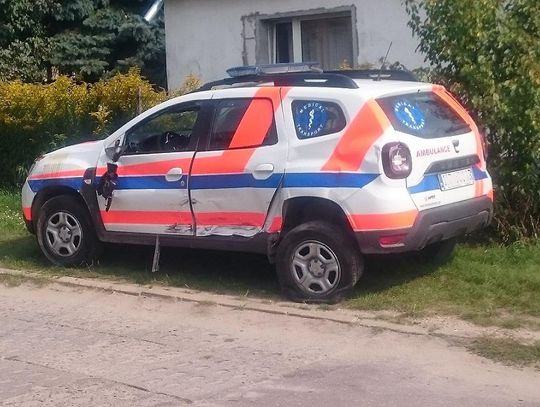 Wypadek z udziałem pogotowia. Do zdarzenia doszło na ulicy Piaskowej 