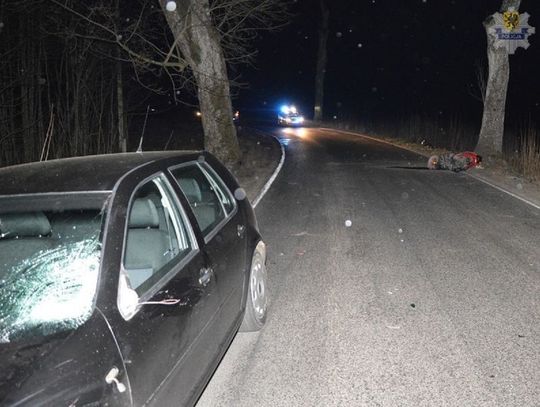 Wypadek z udziałem samochodu osobowego i motoroweru 