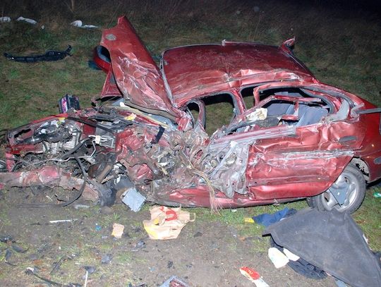 Z OSTATNIEJ CHWILI: Śmiertelny wypadek na drodze krajowej nr 22. Nie żyje 21-letni mieszkaniec Czerska