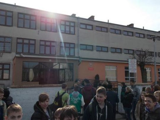 Zamontują kosz, naprawią ławki - Grupa GPEC dla Starogardu