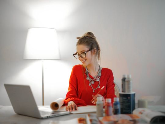 Zastanawiasz się, czy powinieneś podążać w kierunku swojej pracy marzeń? Sprawdź jak przybliżyć się do tego celu!