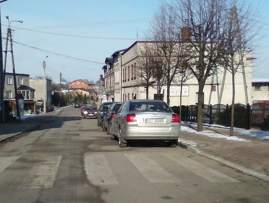 ZDJĘCIA Parkingowa samowolka - alarm Czytelników