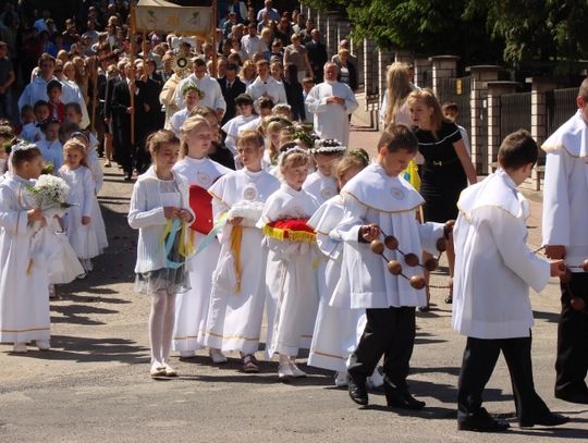 ZDJĘCIA: Procesja Bożego Ciała przeszła ulicami Zblewa