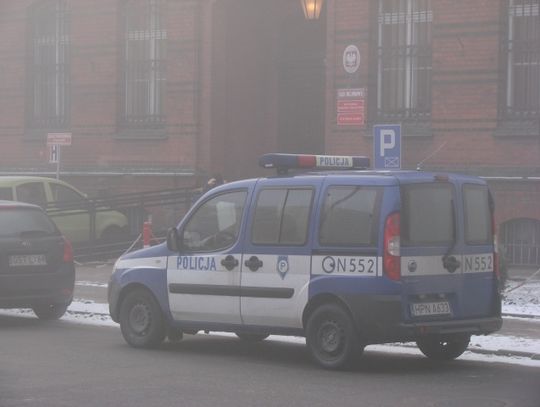 ZDJĘCIA! Uwaga ALARM bombowy w trzech starogardzkich placówkach 