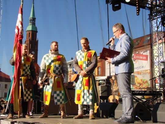 ZDJĘCIA: Wielkie świętowanie w Starogardzie. Zobacz jak się bawią mieszkańcy!