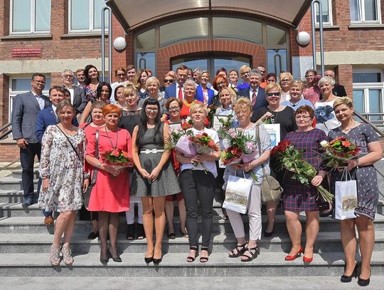 Złote Czepki dla pielęgniarek i położnych z KCZ