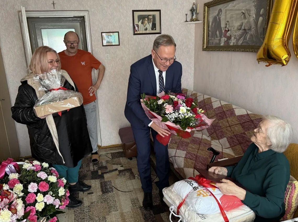 100 lat Pani Cecylii Szczecińskiej 100 lat Pani Cecylii Szczecińskiej