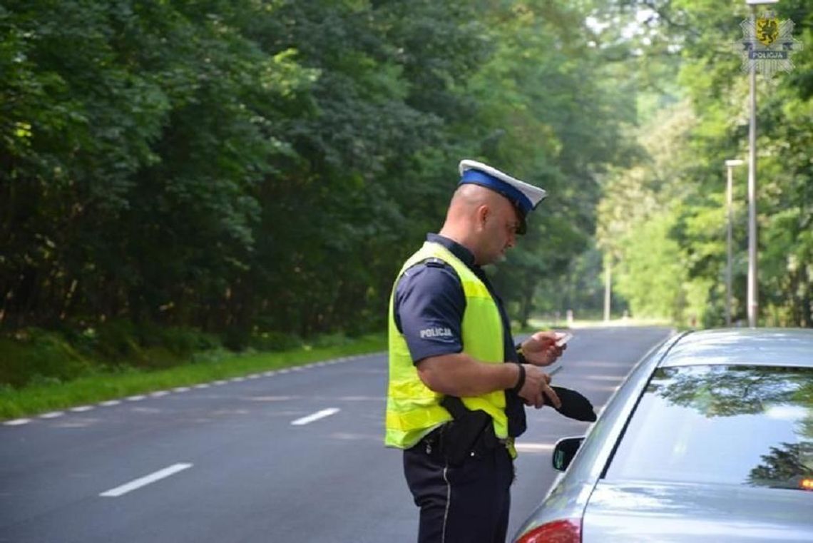 129 osób pod wpływem alkoholu, 3 osoby zabite i 91 rannych 